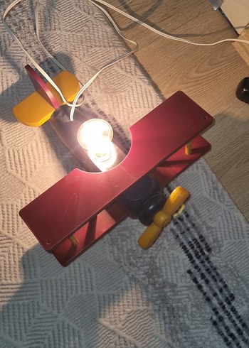 Kırmızı Ahşap Uçak Lamba - Görsel 6