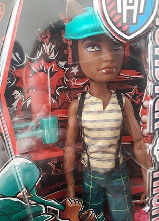 Monster High Doll Clawd Wolf Scarnival Carnival Werewolf 