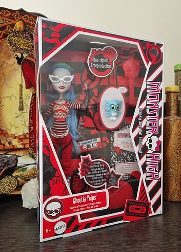 Monster high ghoulia 