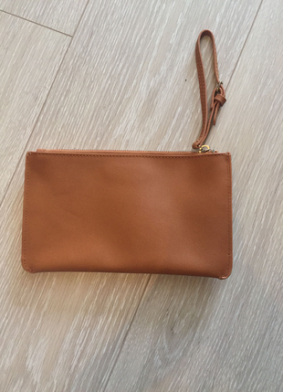 Mango Clutch 