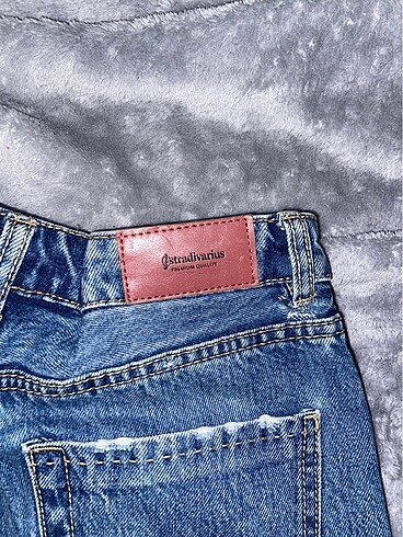 m Beden mavi Renk stradivarius mom jean