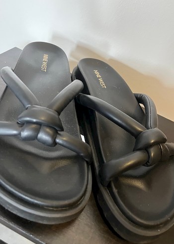 35 Beden siyah Renk Nine West Siyah Dolgu Topuklu Kadın Terlik