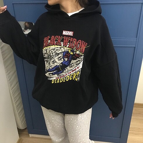 Kapüşonlu sweat