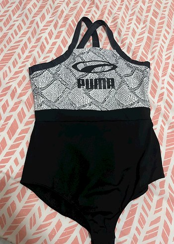 Puma Yılan Desenli Spor Kadın Mayo