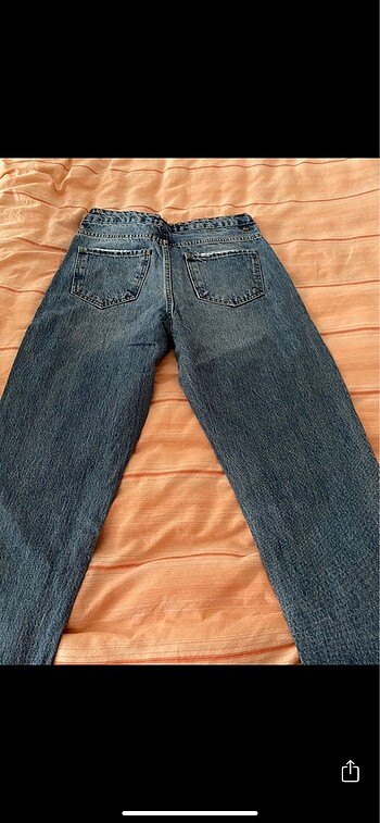 28 Beden mavi Renk Zara jean