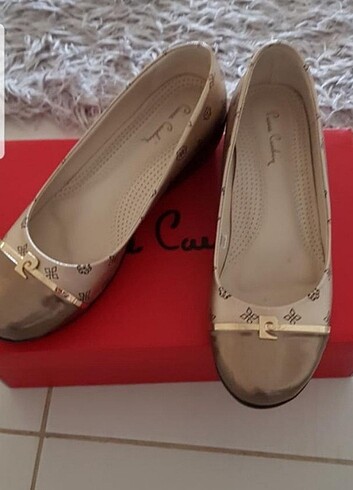 Pierre Cardin Babet pier