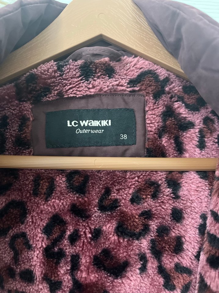 LCW MÜRDÜM TÜYLÜ MONT - Görsel 3