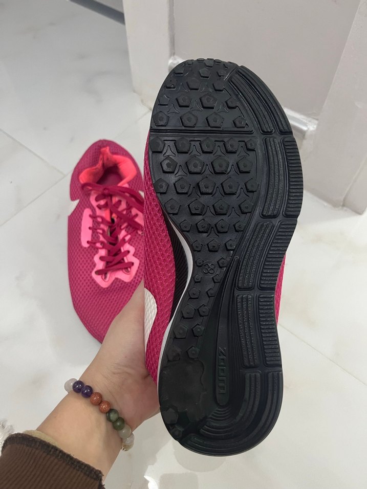 NIKE KADIN SPOR AYAKKABI - Görsel 2