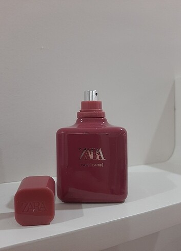 Zara PINK FLAMBE 100ml