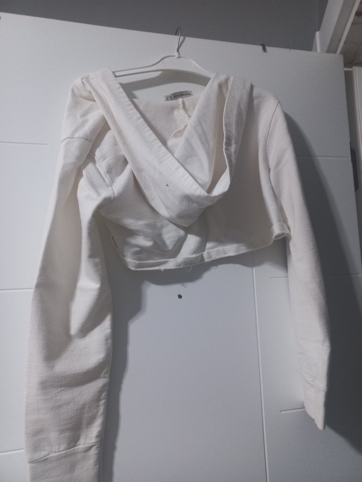 Beyaz Uzun Kollu Bolero - Görsel 2