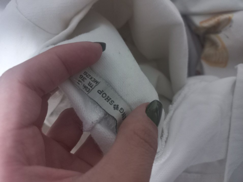 Beyaz Uzun Kollu Bolero - Görsel 3