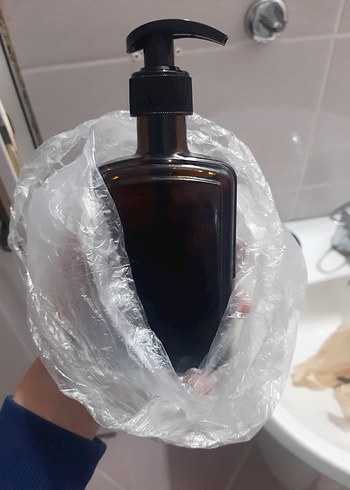 Siyah Pompalı Saç Bakım Yağı - Görsel 2