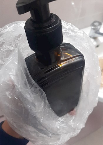 Siyah Pompalı Saç Bakım Yağı - Görsel 3