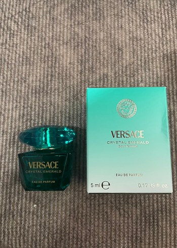 Versace Crystal Emerald Kadın Parfümü 5 ml - Görsel 5