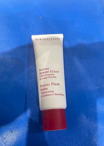 Clarins Beauty Flash Balm Sıkılaştırıcı Nemlendirici - Görsel 4