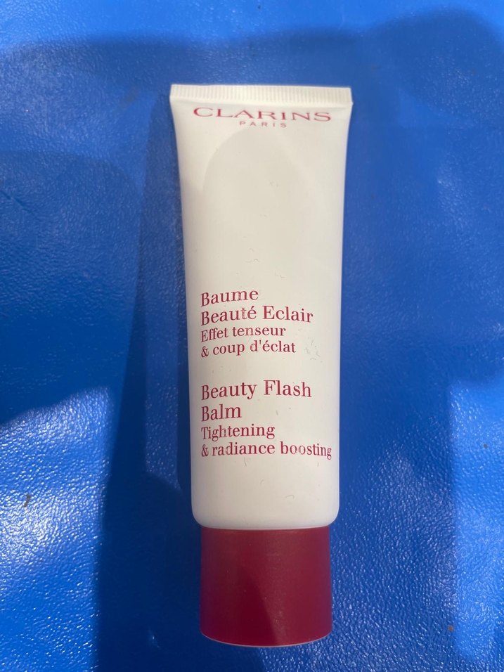 Clarins Beauty Flash Balm Sıkılaştırıcı Nemlendirici - Görsel 2