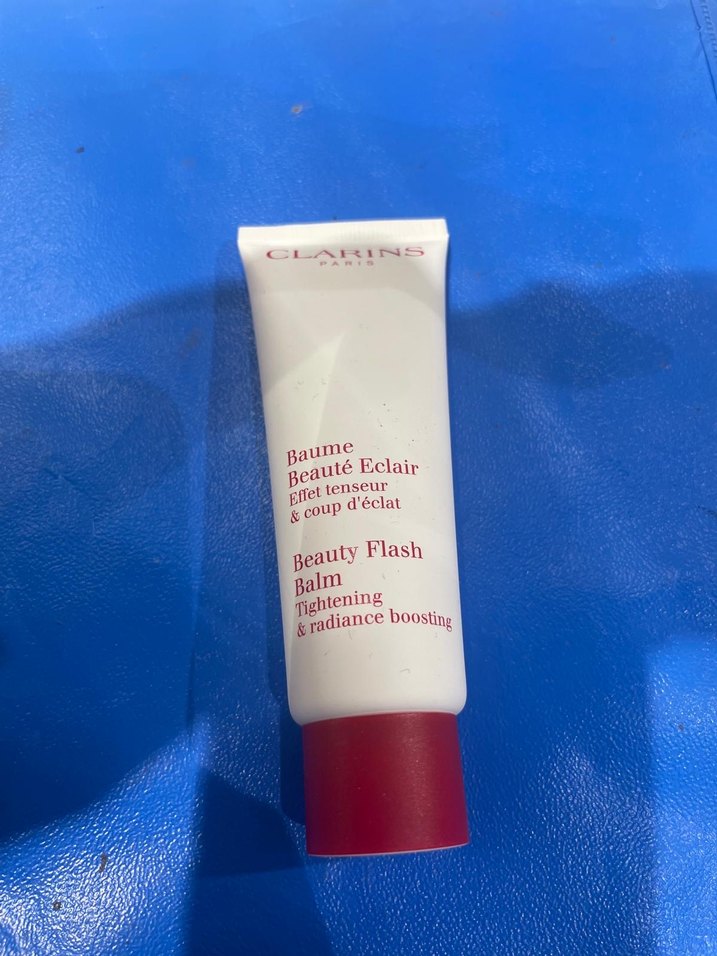 Clarins Beauty Flash Balm Sıkılaştırıcı Nemlendirici - Görsel 5