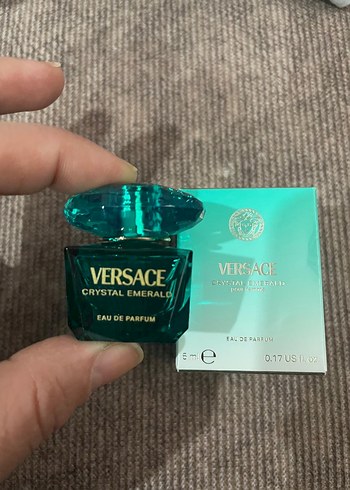 Versace Crystal Emerald Kadın Parfümü 5 ml - Görsel 6