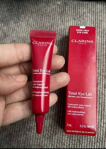 Clarins Total Eye Lift Göz Bakım Konsantresi 7ml - Görsel 8
