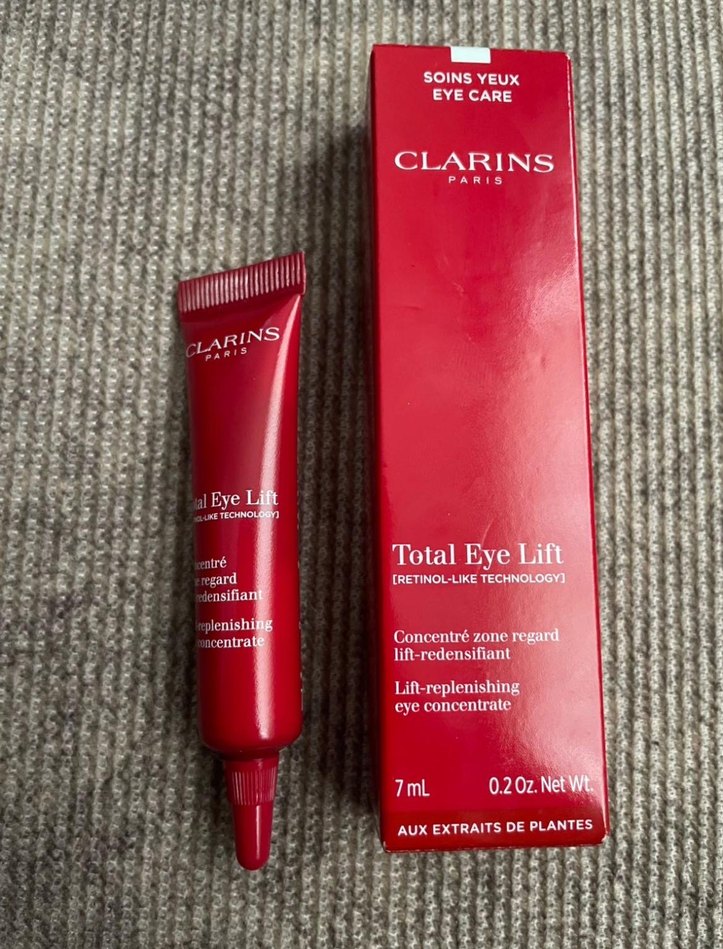Clarins Total Eye Lift Göz Bakım Konsantresi 7ml - Görsel 2