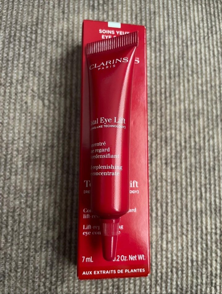 Clarins Total Eye Lift Göz Bakım Konsantresi 7ml - Görsel 4