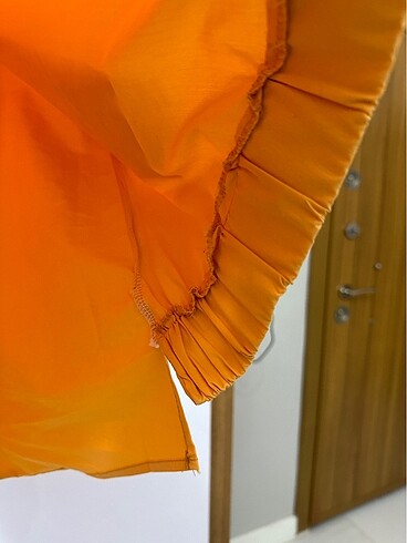 m Beden turuncu Renk Ghisa#venöve#invee#nuss#missemramiss