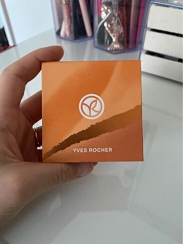 Yves rocher bronzer 01 hafif bronz rengi