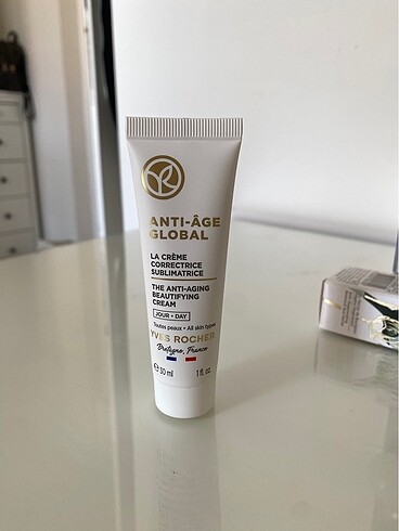  Beden Yves rocher anti age global gündüz kremi