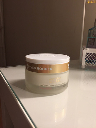 Yves rocher anti age global gündüz kremi