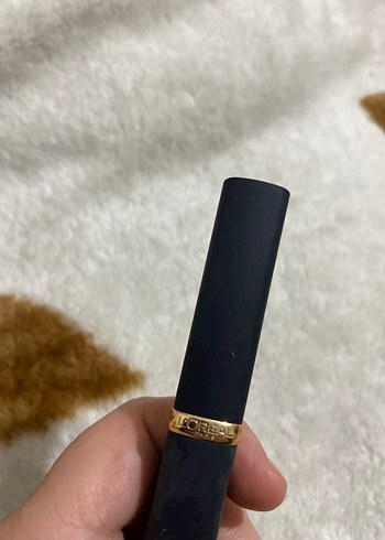 Beden bordo Renk Loreal paris ruj
