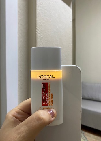Loreal Paris L'Oréal Revitalift Güneş Koruyucu SPF 50+