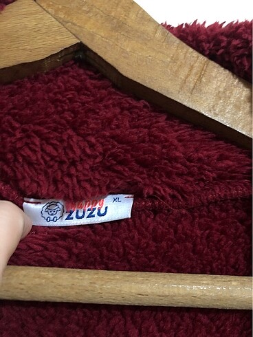 l Beden Fermuarlı peluş ceket hırka?.Sadece 1 kez giydim tertemiz soruns