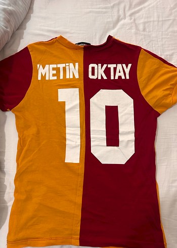 Kısa Kollu V Yaka Kırmızı-Sarı Spor Tişört - Görsel 3