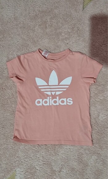 Adidas tshırt