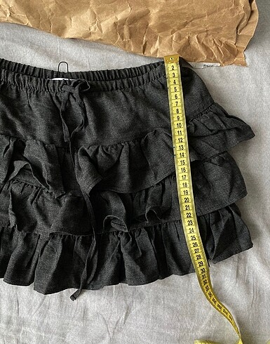 Bershka Bershka fırfırlı şort etek