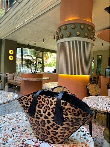 Zara leopar çanta