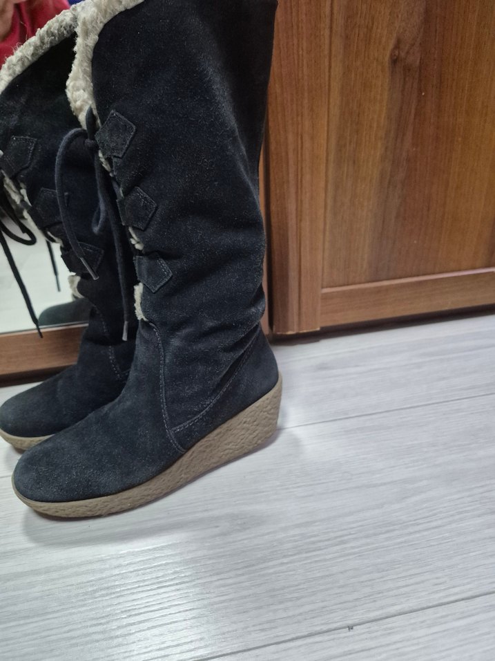 SİYAH Süet Dolgu Topuklu Kürklü Kadın Bot - Görsel 3