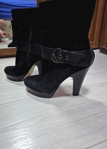 Siyah Süet Kemerli Bot - Görsel 11