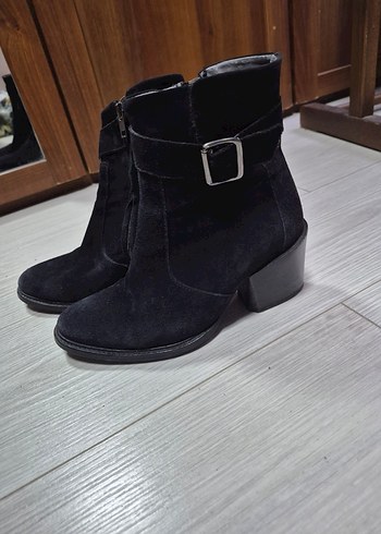 Siyah Süet Tokalı bot - Görsel 10