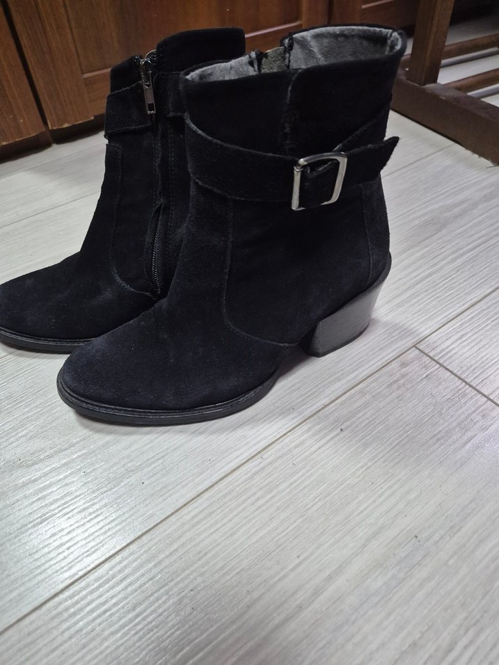 Siyah Süet Tokalı bot - Görsel 4