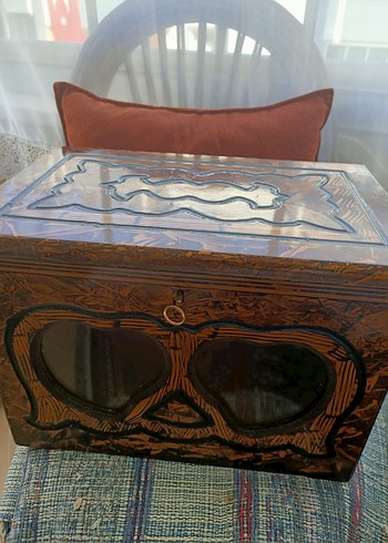 Ahşap sandık camlı kilitli - Görsel 5