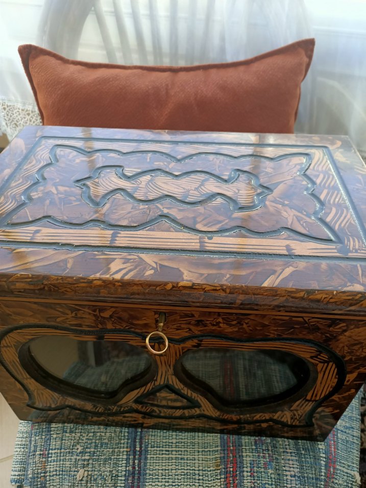 Ahşap sandık camlı kilitli - Görsel 4