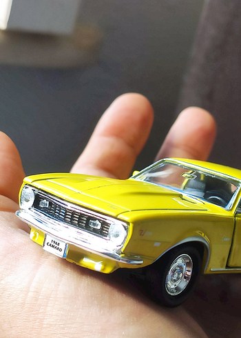 Chevrolet Camaro metal koleksiyon araba