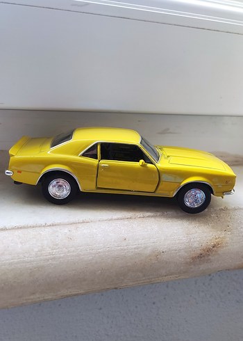 Beden Chevrolet Camaro metal koleksiyon araba