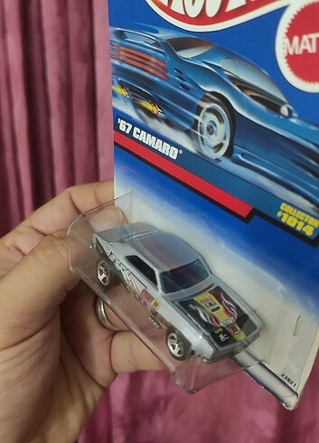 26 yıllık açılmamış koleksiyon araba Hotwheels 