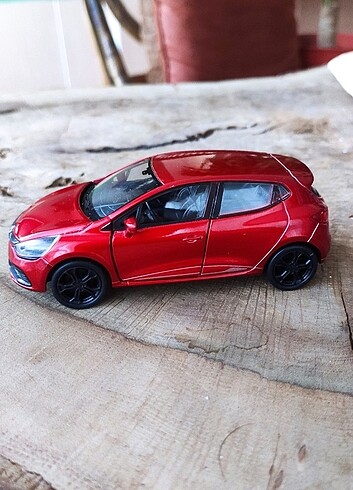 Beden Renk Renault Clio 4 koleksiyon araba