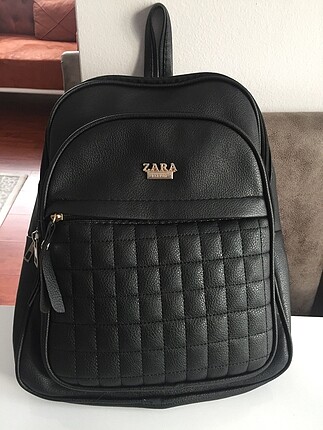 Zara çanta