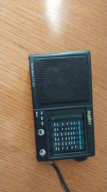 Minik pilli radyo 