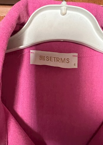 48 Beden pembe Renk Pembe İşlemeli Uzun Kollu Kadın Gömlek