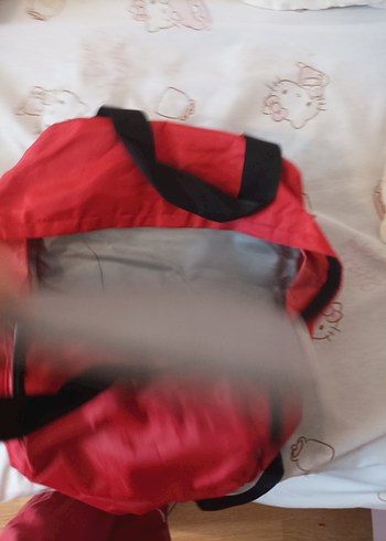 Kırmızı Fermuarlı Kadın Sırt Çantası - Görsel 3